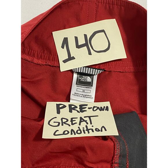The North Face Shorts Size 30 Red Drawstring Pocket Outdoor Hiking Activewear - Picture 5 of 10